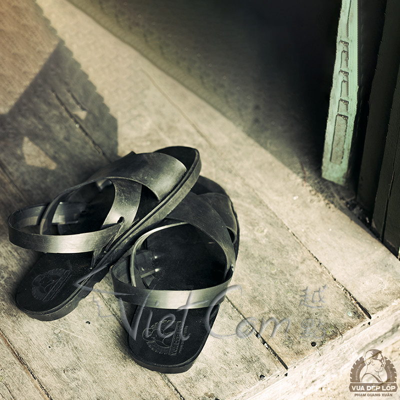 VUA DEP LOP - 1947 -  Hochiminh backless sandals